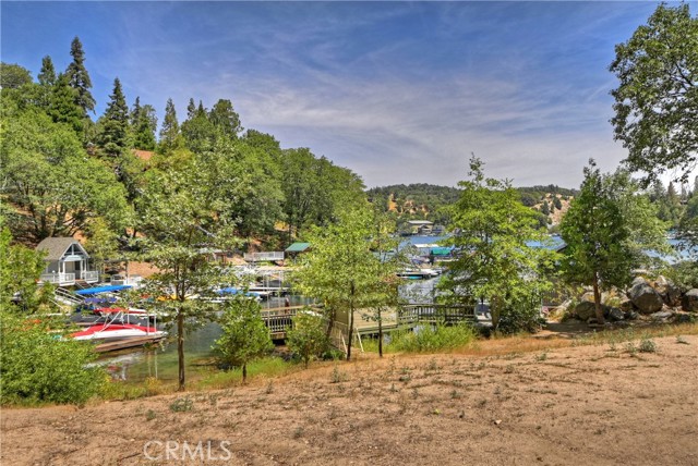 Detail Gallery Image 36 of 38 For 369 Emerald Way, Lake Arrowhead,  CA 92352 - 4 Beds | 2 Baths