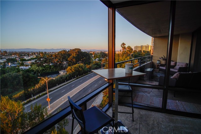 Detail Gallery Image 9 of 69 For 4316 Marina City Dr. #231,  Marina Del Rey,  CA 90292 - 2 Beds | 2 Baths
