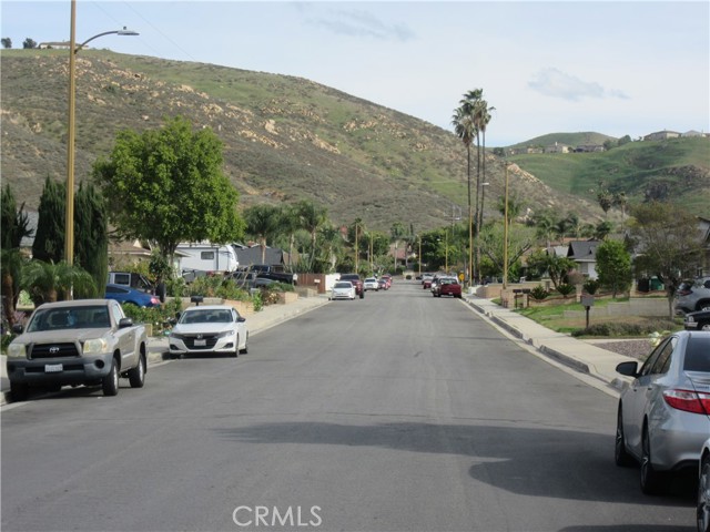 Detail Gallery Image 31 of 32 For 3636 Mapleleaf Dr, Riverside,  CA 92503 - 4 Beds | 2 Baths