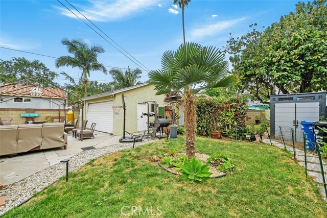12343 Rives Avenue, Downey CA: https://media.crmls.org/medias/1943a1ce-9ae2-46cb-9511-700e300f85b8.jpg