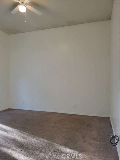 6446 Palm View Avenue, 29 Palms CA: https://media.crmls.org/medias/1944ea4b-20ab-4ec7-8c2e-43b6dc1a445a.jpg