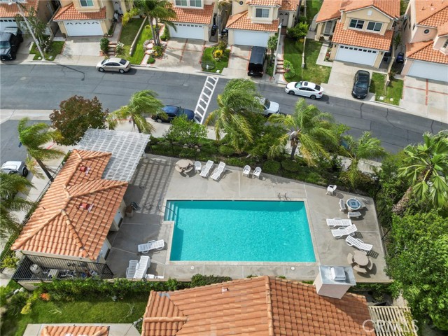 Detail Gallery Image 38 of 39 For 19777 Azure Field Dr, Newhall,  CA 91321 - 3 Beds | 3 Baths