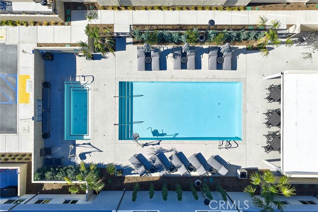 Detail Gallery Image 20 of 33 For 7251 Aura Cir, Huntington Beach,  CA 92647 - 4 Beds | 3/1 Baths