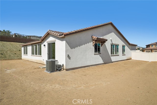 41810 Castello Lane, Palmdale CA: https://media.crmls.org/medias/1945385d-8f6a-4fff-abd6-db2e22decbd8.jpg