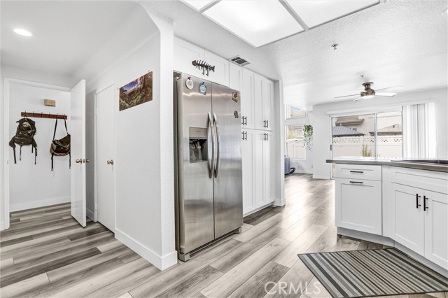 517 Orilla Walk, Oxnard CA: https://media.crmls.org/medias/194554f1-fab2-4f55-acfa-7b1cc22c3874.jpg