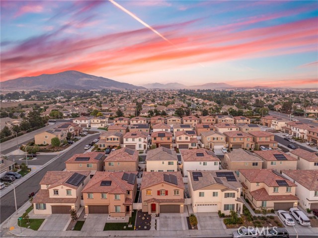 Detail Gallery Image 3 of 54 For 36362 Arcs, Winchester,  CA 92596 - 3 Beds | 3 Baths