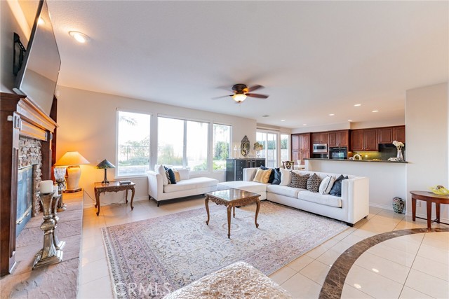 Detail Gallery Image 4 of 26 For 28832 Westport Way, Laguna Niguel,  CA 92677 - 4 Beds | 3/1 Baths