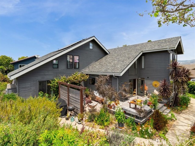 1750 La Luna Court, San Luis Obispo CA: https://media.crmls.org/medias/19477b6b-3df4-4ced-9a81-3b8e0c590a81.jpg