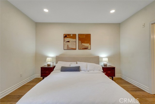 13935 Burbank, 105 photo 28