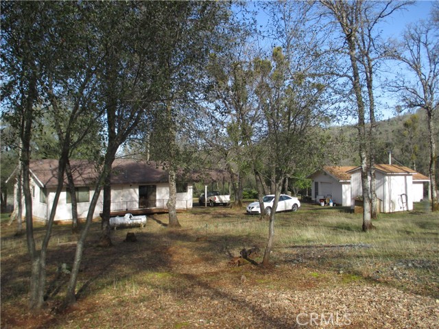 15 Hide A Way Road, Oroville CA: https://media.crmls.org/medias/194856a6-fe52-4575-9295-61deaedd8529.jpg