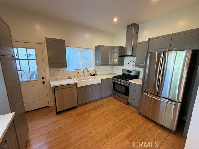 Detail Gallery Image 7 of 18 For 10563 Irma Ave, Tujunga,  CA 91042 - 3 Beds | 2 Baths