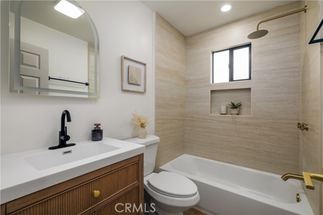 Image 19 of 29 For 4816 Baca Avenue