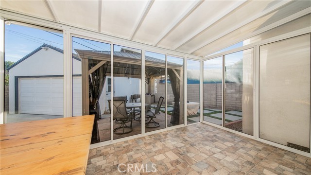 Detail Gallery Image 13 of 19 For 7315 Ariel Ave, Reseda,  CA 91335 - 3 Beds | 1 Baths