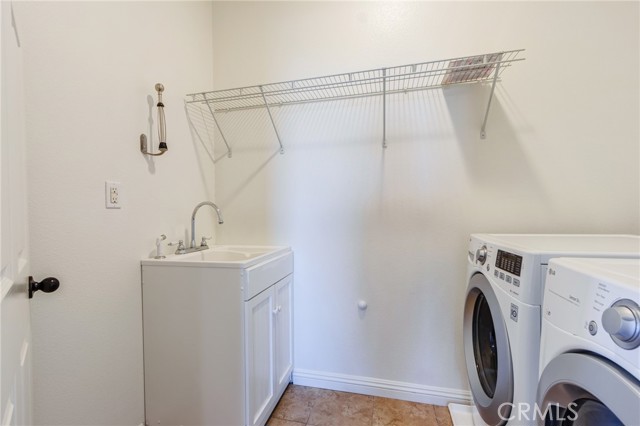 Detail Gallery Image 37 of 74 For 7679 Daphne, Chino,  CA 91708 - 3 Beds | 2/1 Baths