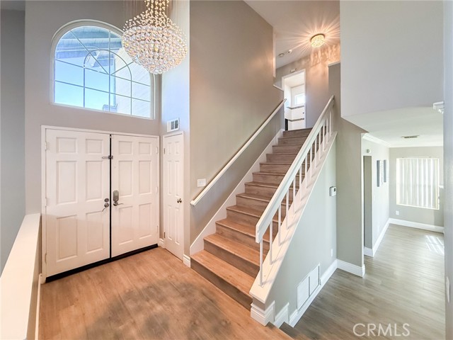 Detail Gallery Image 7 of 65 For 2714 Blue Fox, Ontario,  CA 91761 - 3 Beds | 2/1 Baths