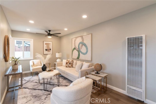 504 Phelan Lane, Redondo Beach, California 90278, 3 Bedrooms Bedrooms, ,1 BathroomBathrooms,Residential,Sold,Phelan,OC23068739