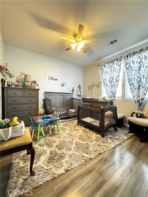 Detail Gallery Image 8 of 13 For 277 Bloomington Ave #235,  Rialto,  CA 92376 - 4 Beds | 2/1 Baths