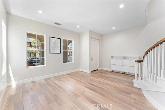 2580 Pearblossom Street, Fullerton CA: https://media.crmls.org/medias/194b4ff3-c7d6-47d2-9b39-c85af4d33292.jpg