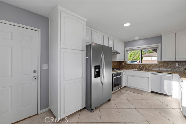 Detail Gallery Image 9 of 64 For 2178 Cheam Ave, Simi Valley,  CA 93063 - 3 Beds | 2 Baths