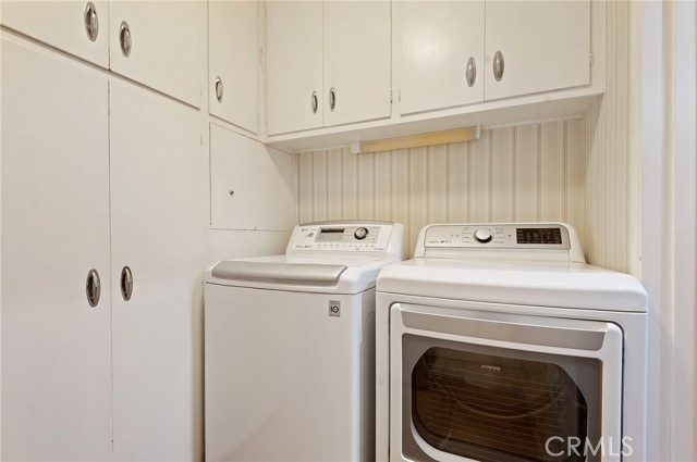 Detail Gallery Image 27 of 27 For 11917 Paso Robles, Granada Hills,  CA 91344 - 3 Beds | 2 Baths