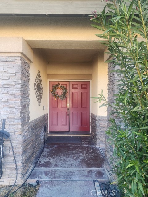 Detail Gallery Image 2 of 26 For 12584 Westway, Victorville,  CA 92392 - 4 Beds | 2/1 Baths