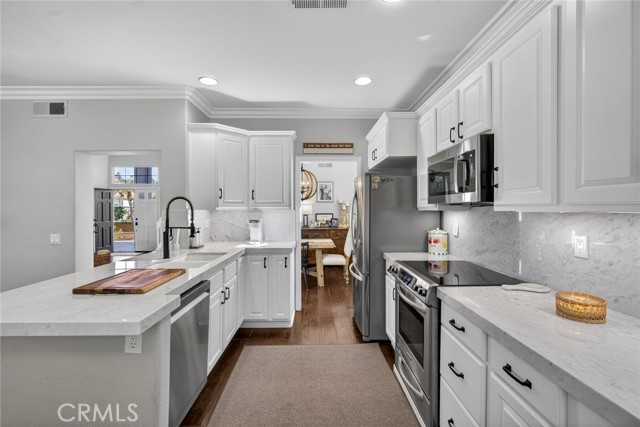 Detail Gallery Image 22 of 50 For 23 Amarante, Laguna Niguel,  CA 92677 - 4 Beds | 2/1 Baths