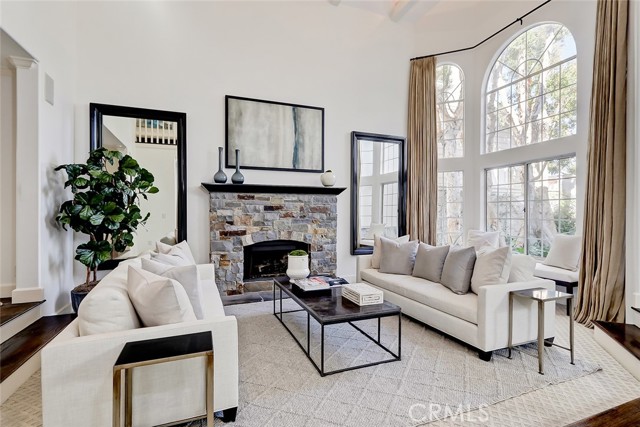 742 31st Street, Manhattan Beach, California 90266, 5 Bedrooms Bedrooms, ,2 BathroomsBathrooms,Residential,Sold,31st,SB22034184