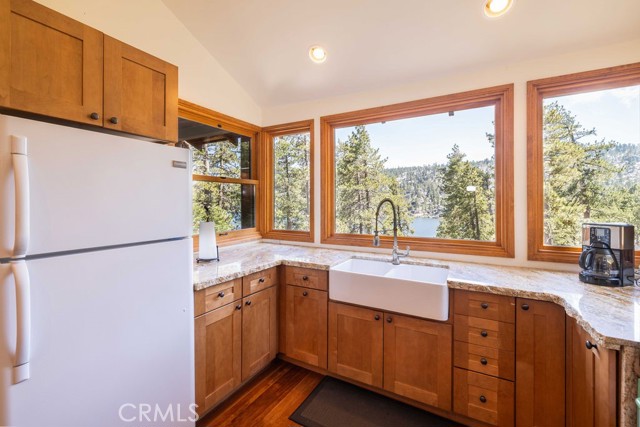 Detail Gallery Image 22 of 55 For 103 Big Bear Tract, Fawnskin,  CA 92333 - 4 Beds | 1/2 Baths