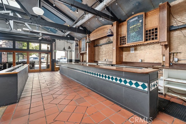 1121 Broad Street, San Luis Obispo, California 93401, ,Commercial Lease,For Rent,1121 Broad Street,CRNS25022968