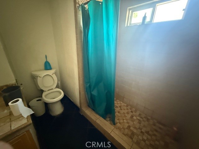 4112 S Neece Street, Corona CA: https://media.crmls.org/medias/1950a853-7d3b-47f2-b8ca-50779b22b85f.jpg