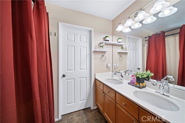 Detail Gallery Image 24 of 36 For 901 Primrose Lane, Corona,  CA 92878 - 3 Beds | 2/1 Baths