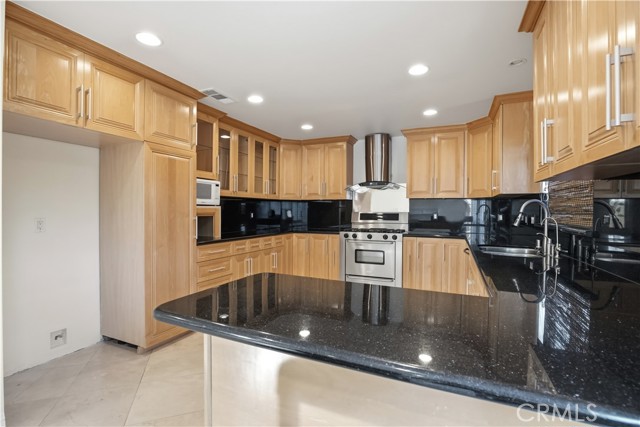 Detail Gallery Image 18 of 42 For 2116 Kings View, Hacienda Heights,  CA 91745 - 4 Beds | 5 Baths