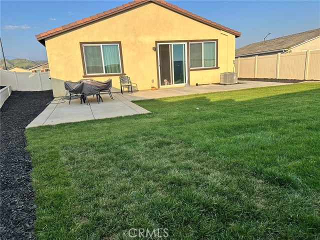 Detail Gallery Image 10 of 16 For 1351 Fiddleleaf, Banning,  CA 92220 - 3 Beds | 2 Baths