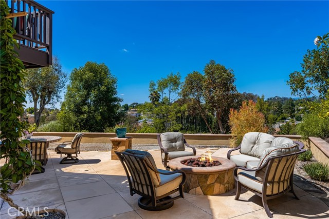 26811 Via Matador, Mission Viejo CA: https://media.crmls.org/medias/19545806-da72-45a7-ba7a-a66c9a4b5f0c.jpg