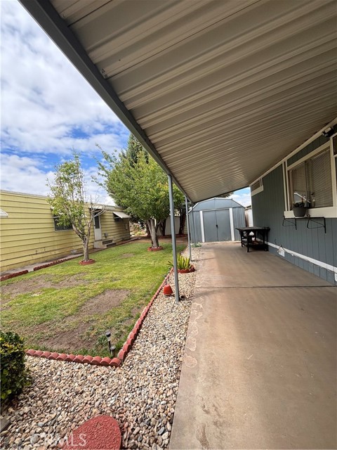 Detail Gallery Image 2 of 15 For 15940 Stoddard Wells Rd #65,  Victorville,  CA 92395 - 2 Beds | 2 Baths