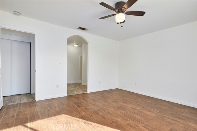 Detail Gallery Image 10 of 23 For 25029 Avenida Laredo, Barstow,  CA 92311 - 3 Beds | 2 Baths