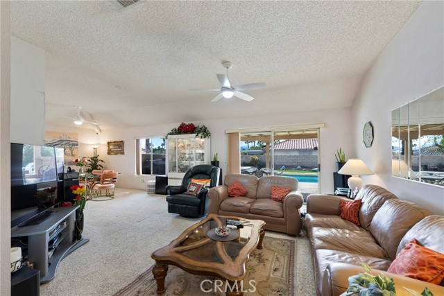 Detail Gallery Image 7 of 43 For 1429 E Francis Dr, Palm Springs,  CA 92262 - 3 Beds | 2 Baths