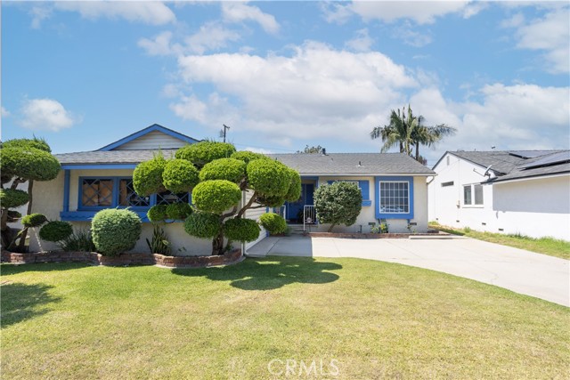 Detail Gallery Image 3 of 37 For 1921 1921 North Hidden Lane, Long Beach,  CA 90815 - 3 Beds | 2 Baths