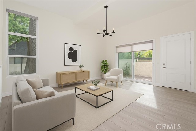 Detail Gallery Image 2 of 27 For 6201 Shoup Ave #66,  Woodland Hills,  CA 91367 - 1 Beds | 2 Baths