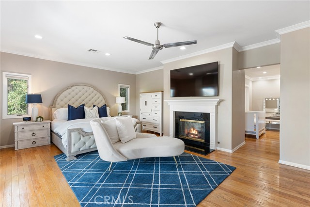5005 Delita Place, Woodland Hills CA: https://media.crmls.org/medias/1959bcec-3af1-4453-988e-1d454e84122f.jpg