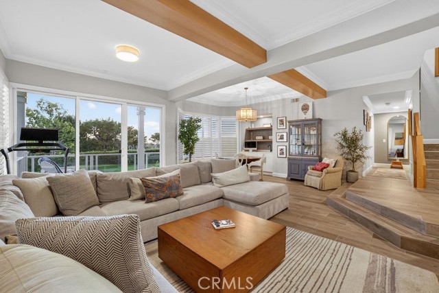 Detail Gallery Image 35 of 56 For 5 Northampton Ct #103,  Newport Beach,  CA 92660 - 3 Beds | 3/1 Baths