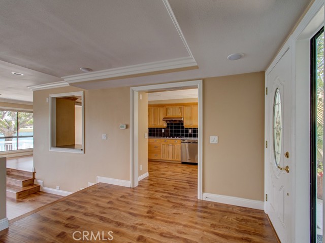 Detail Gallery Image 6 of 29 For 65 Lakeshore #13,  Irvine,  CA 92604 - 4 Beds | 3 Baths