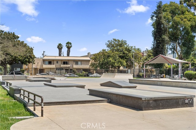 Detail Gallery Image 33 of 48 For 1616 Granville Ave #202,  Los Angeles,  CA 90025 - 2 Beds | 2 Baths