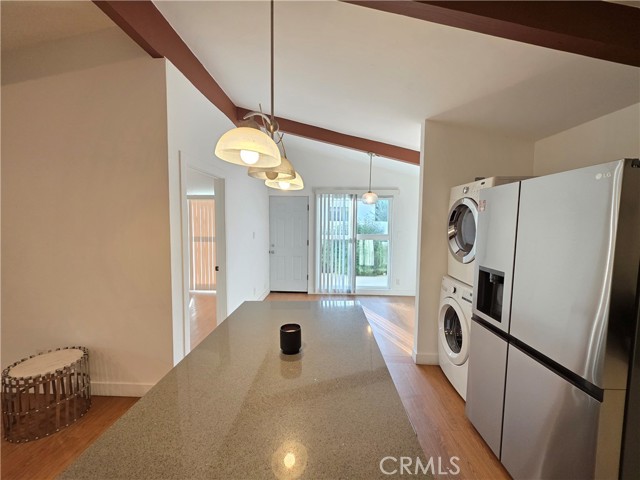 Detail Gallery Image 9 of 28 For 6423 Wilbur, Reseda,  CA 91335 - 3 Beds | 2 Baths