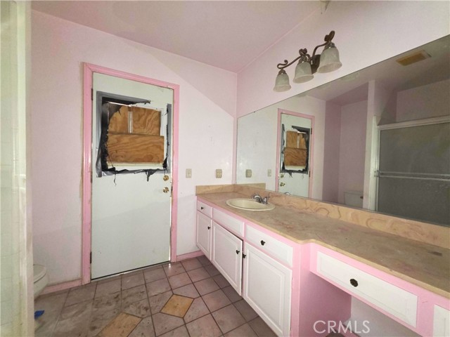 Detail Gallery Image 30 of 33 For 25845 Holly Vista, San Bernardino,  CA 92404 - 3 Beds | 2 Baths