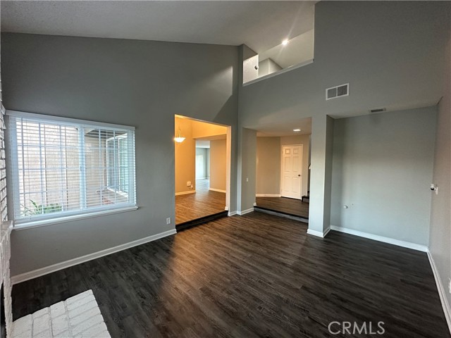 Detail Gallery Image 6 of 29 For 23555 Judge Ward Ct, Moreno Valley,  CA 92557 - 4 Beds | 3 Baths