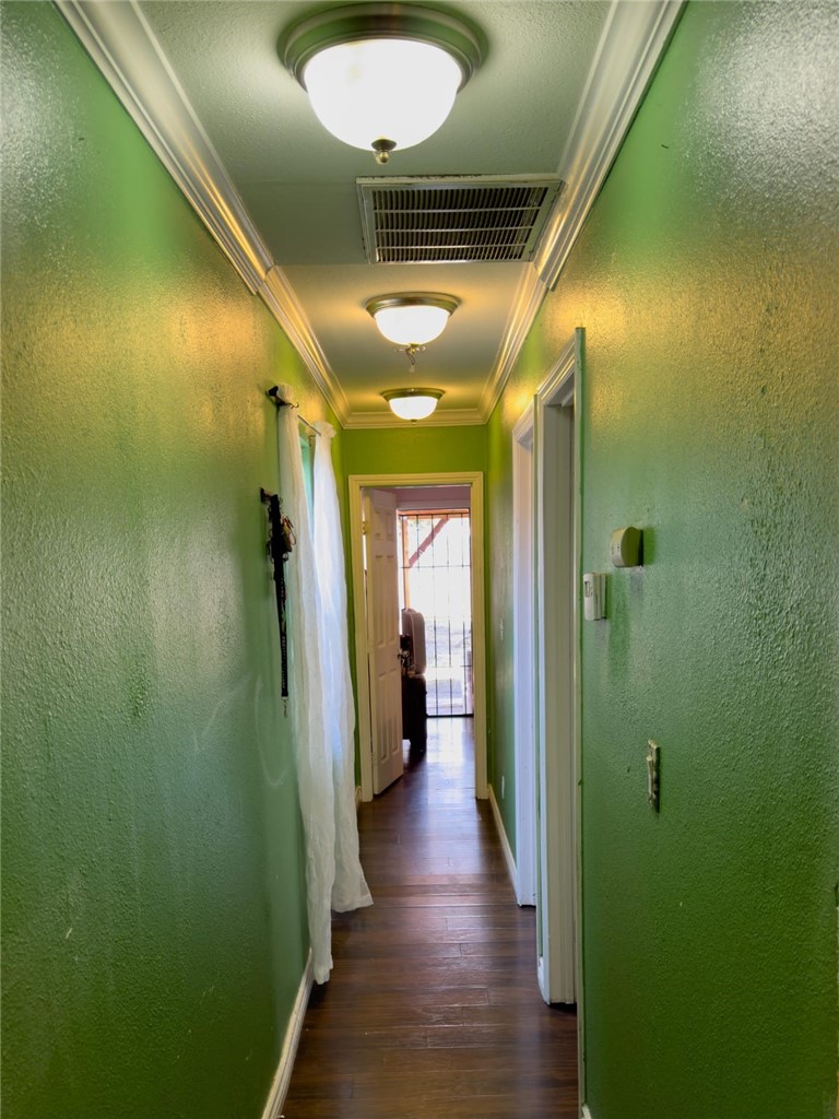 Detail Gallery Image 7 of 7 For 1212 W Victoria St, San Bernardino,  CA 92411 - 3 Beds | 2 Baths