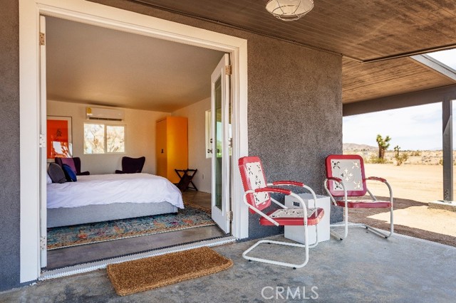Detail Gallery Image 2 of 36 For 55628 Eureka, Yucca Valley,  CA 92284 - 2 Beds | 1 Baths