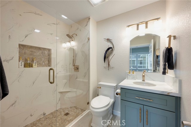 Detail Gallery Image 30 of 37 For 6060 East Summit Court, Anaheim Hills,  CA 92807 - 3 Beds | 2/1 Baths