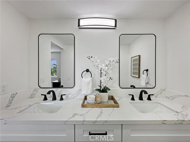 26862 Salazar Drive, Mission Viejo CA: https://media.crmls.org/medias/195d99c5-ffc3-4300-808d-9fb5a61e66e7.jpg